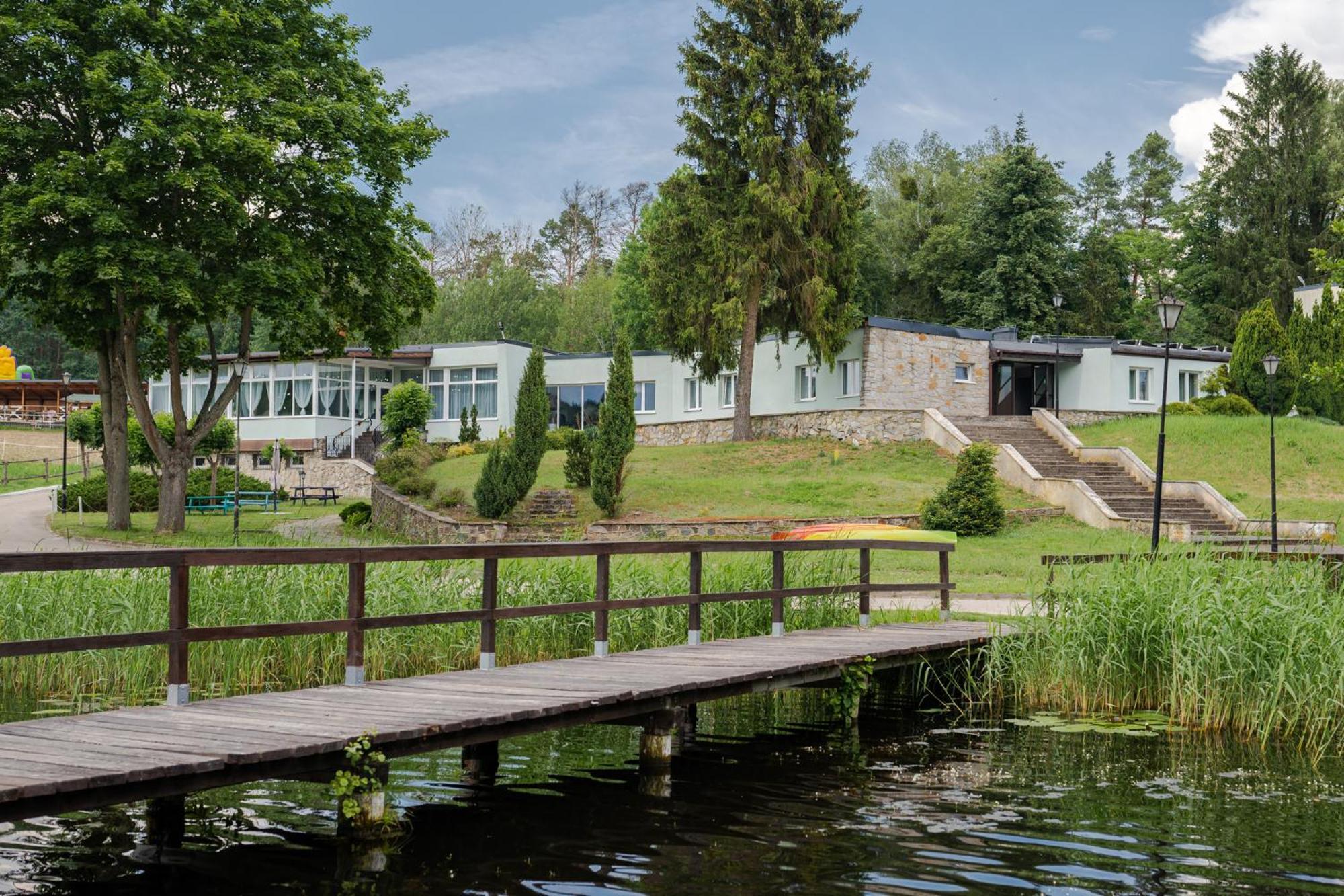 Osrodek Wypoczynkowy Lesne Ustronie Hostel Witnica Kültér fotó