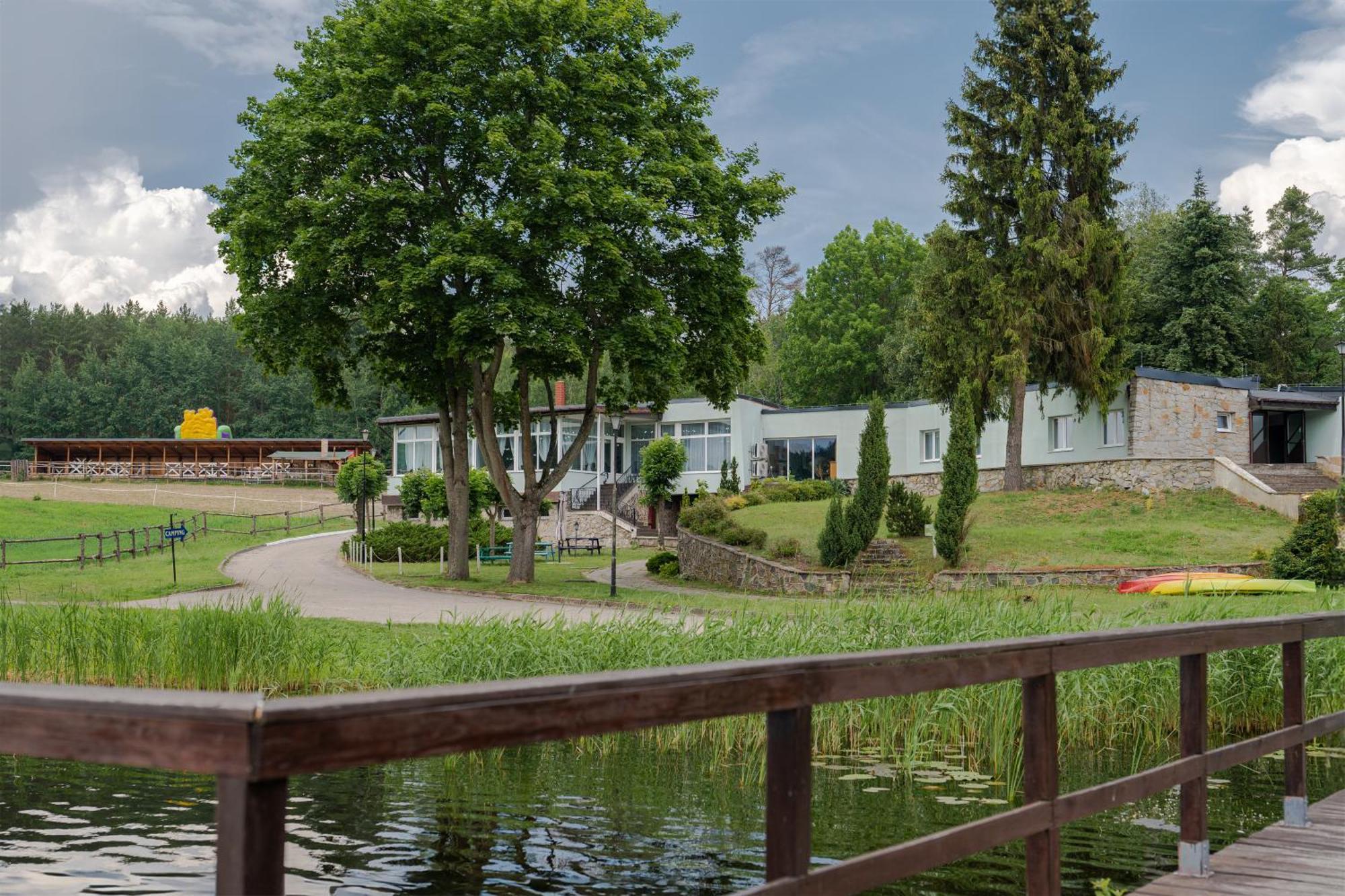 Osrodek Wypoczynkowy Lesne Ustronie Hostel Witnica Kültér fotó