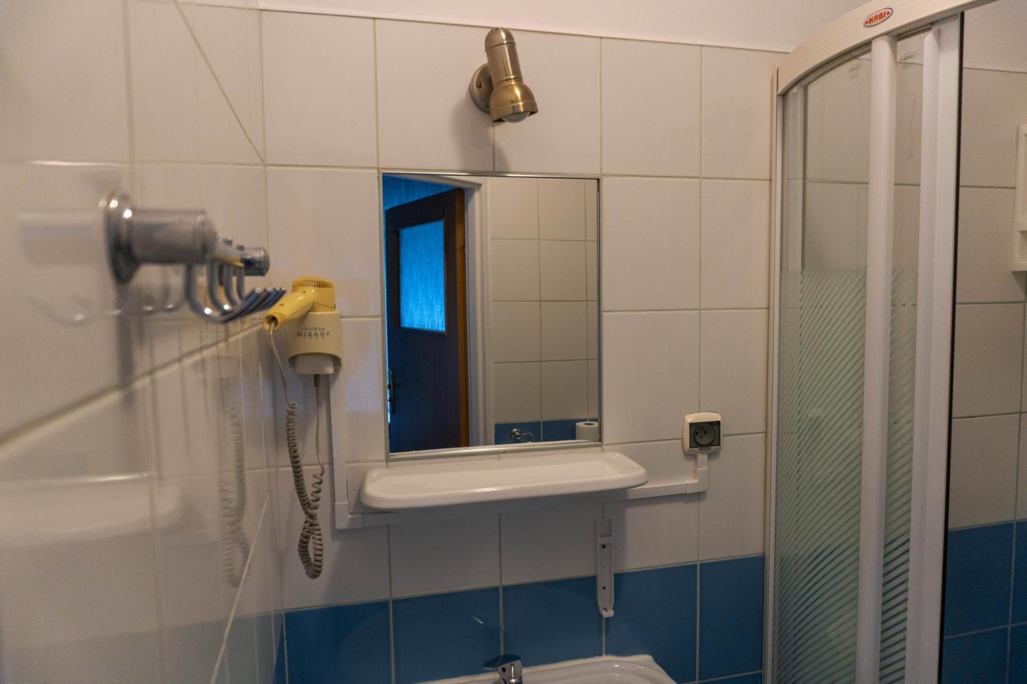 Osrodek Wypoczynkowy Lesne Ustronie Hostel Witnica Kültér fotó