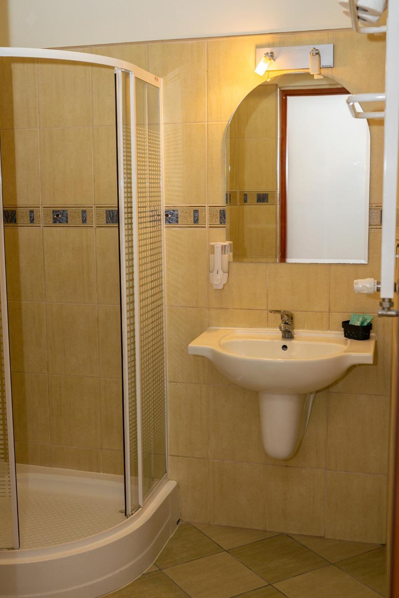 Osrodek Wypoczynkowy Lesne Ustronie Hostel Witnica Kültér fotó